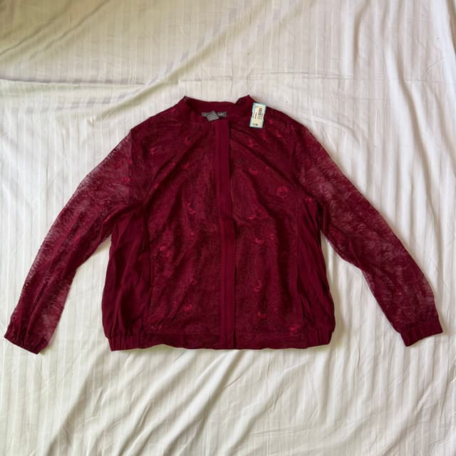 Ivory Crimson Lace Bomber size (L)
